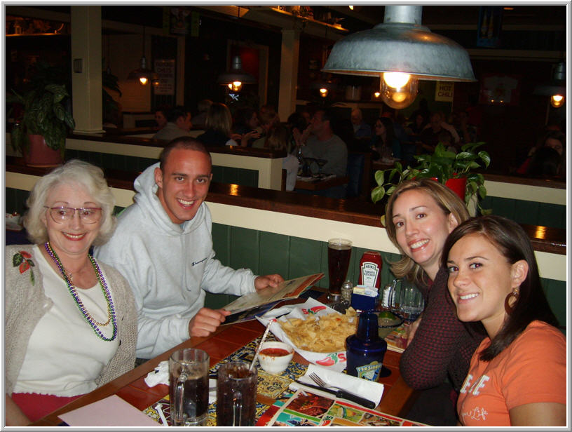 Judy, Steven, Marsha, and Wendy at Chili's